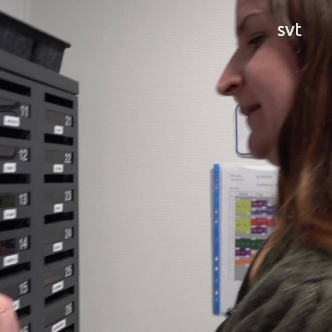 Ser ökning av mobiltelefoner i skolan redan på lågstadiet – nu måste säkrare skåp sättas upp